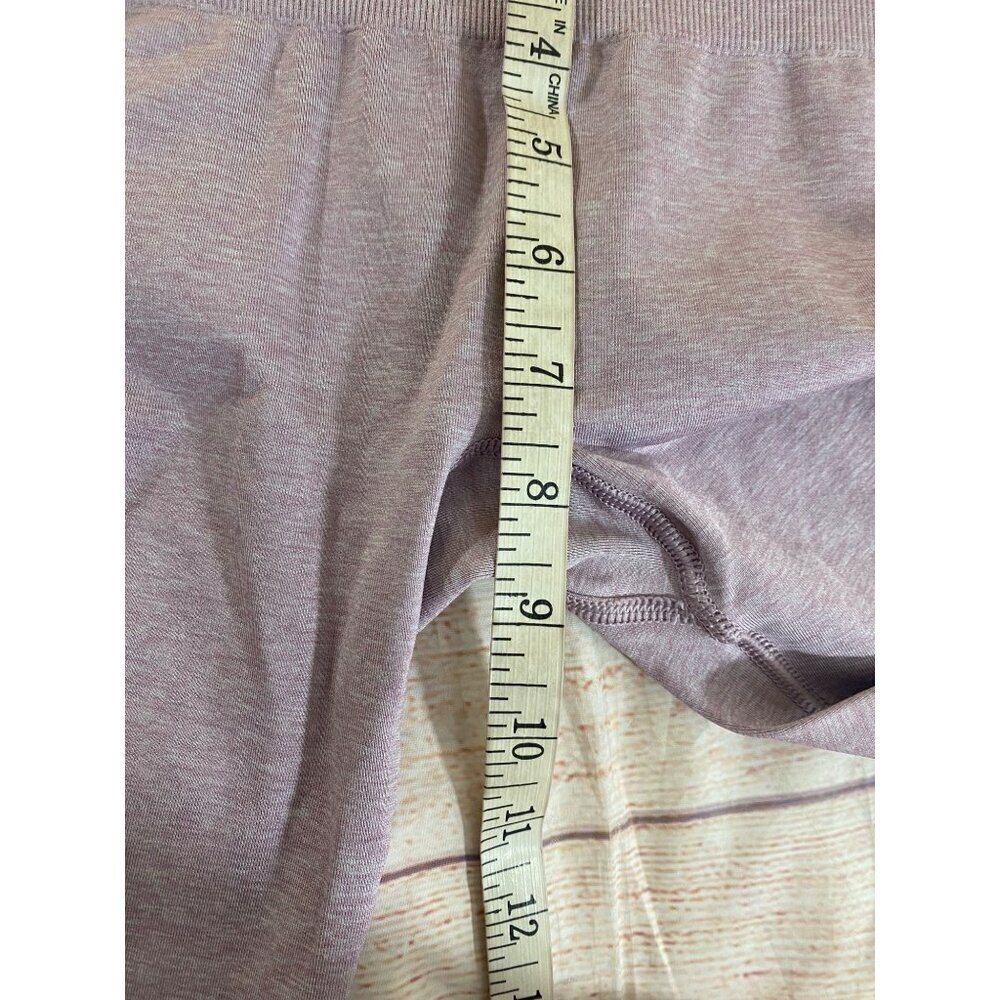 GymShark Women's Heather Lavender Seemless Leggings - XS - Picture 9 of 14